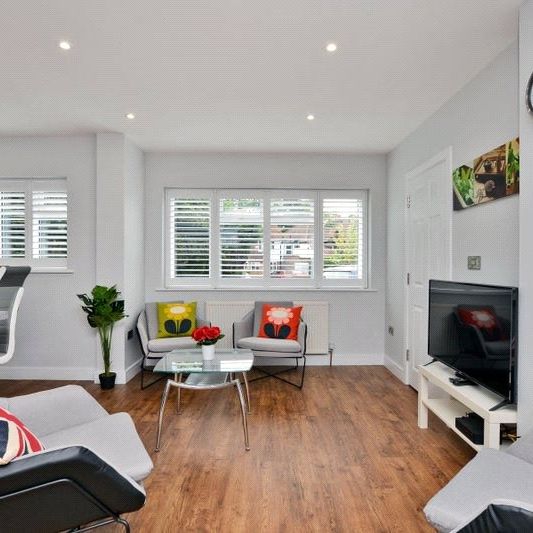 Oriental Road, Woking, Surrey, GU22 7AL - Photo 1