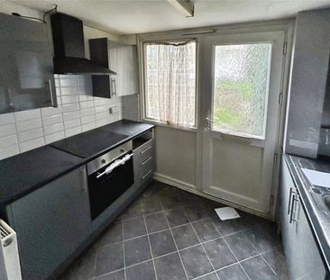 James Galloway Close, Ernesford Grange, Coventry, CV3 - Photo 6