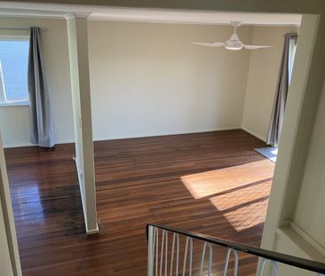 132 Crowley Street, Zillmere, Qld 4034 - Photo 1