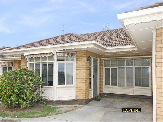 2/38 Moseley Street, Glenelg - Photo 1