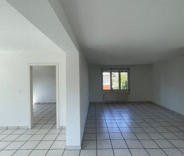 5.5-Zimmer-Maisonette-Wohnung inkl. Garage und Autoabstellplatz - Photo 3