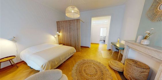 Huis te huur in Etterbeek voor € 2.200 met 3 slaapkamers - Photo 3