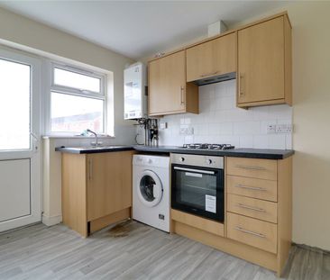 Far Ings Road, Barton-upon-Humber, Lincolnshire, DN18 5AZ - Photo 6