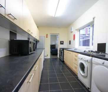 82 Harrow Road - Photo 6
