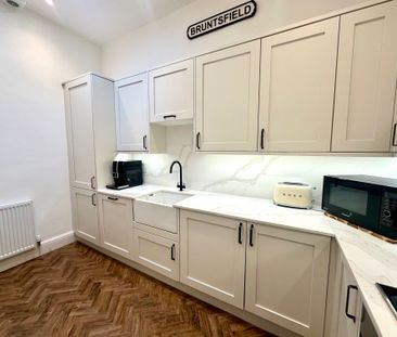 121/8 Bruntsfield Place, Edinburgh, EH10 4EQ - Photo 5