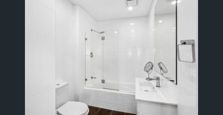 Modern 2 Bedroom North Facing Apartment | City Views | Unfurnished - Photo 3