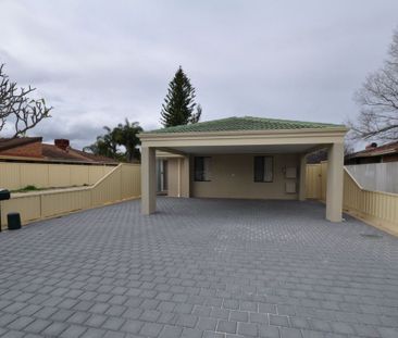 Modern 4-Bedroom Home in Quiet Cul-de-Sac - Photo 2