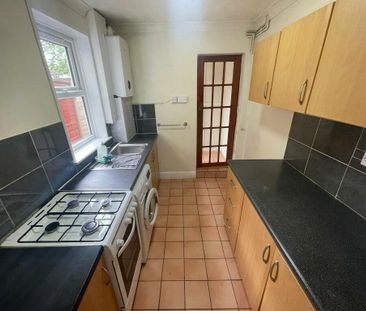 3 bedroom terraced house to rent - Photo 4