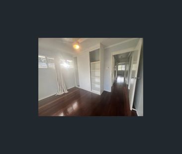 Nice & Clean Home, Near bus - Photo 3