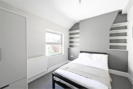 Student House 6 bedroom, Broomhall, Sheffield - Photo 4