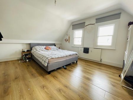 Balham High Road, Balham - Photo 2