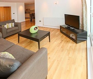 2 bedroom apartment to rent - Photo 2