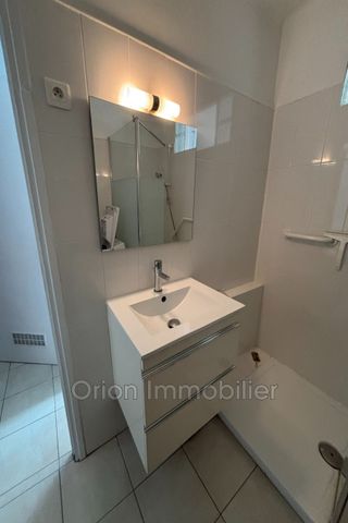 Location Appartement 1 pièce 32m² MANDELIEU LA NAPOULE 06210 - Photo 4