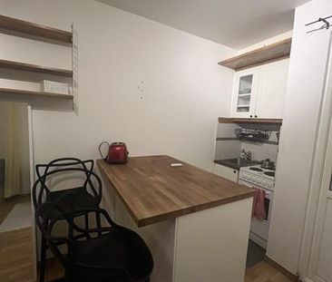 Årsta - 1rok - tillsv - 11.500kr/mån - Photo 3