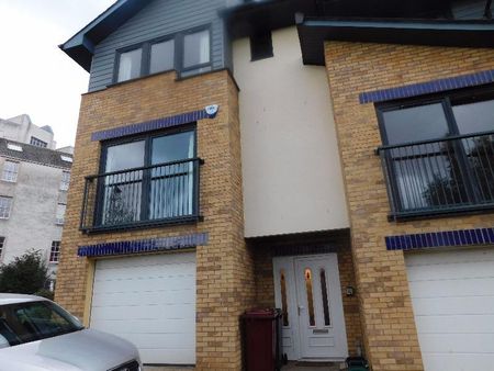 4 bedroom house to rent - Photo 5
