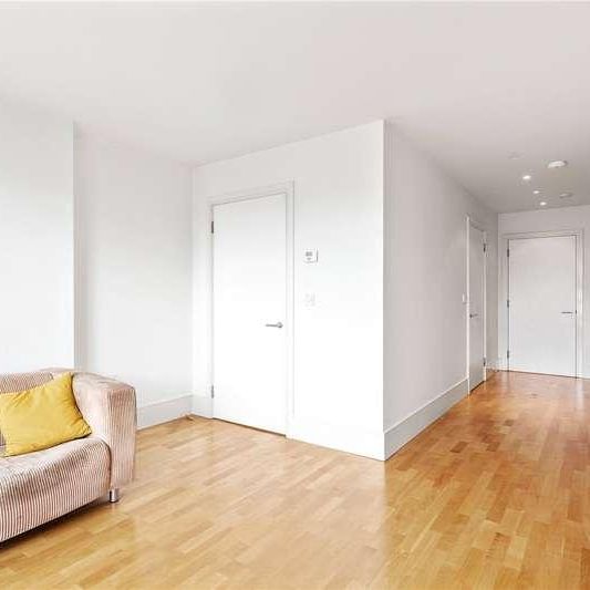 Highbury Stadium Square, London, N5 - Photo 1