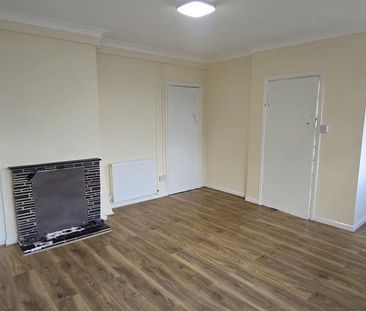 3 bedroom end of terrace house to rent - Photo 1