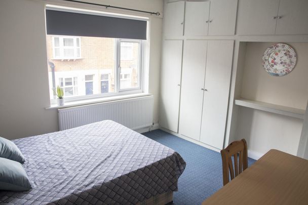 Bassett Street (2 bed) - Photo 1