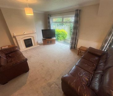 3 bedroom semi-detached house to rent - Photo 4