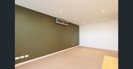 Inner-City Living in the Heart of Richmond - Photo 4