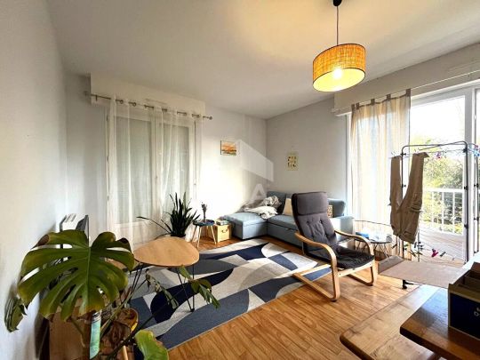 APPART. T3 A LOUER - BLOIS - RÉSIDENTIEL, 2 CHBS, GARAGE + PARKING ET CAVE PRIVES - Photo 1