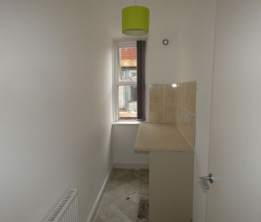 Palatine Road F3 - Photo 1