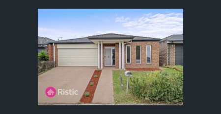 Lovely 4 bedroom home - Photo 5