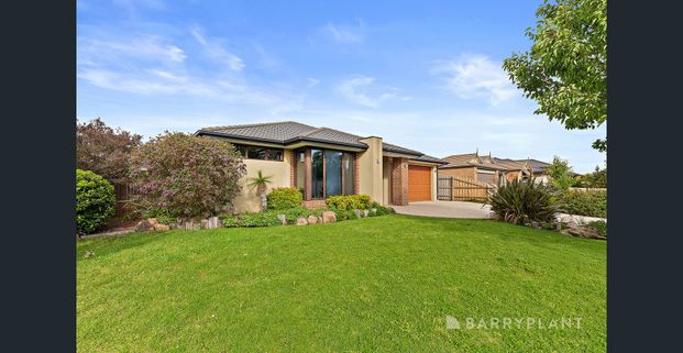 Rare Luxury Rental in Koo Wee Rup - Photo 1
