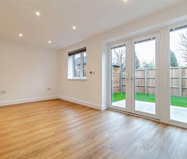 2 bedroom semi-detached house to rent - Photo 1