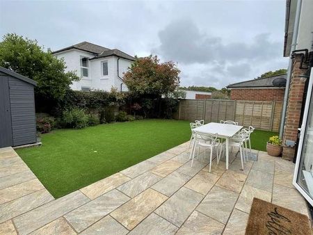 Newlands, St Helens, Isle Of Wight, PO33 - Photo 3