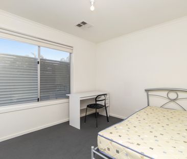 9/2A Selway St, Oaklands Park SA 5046 - House For Rent | Domain - Photo 3