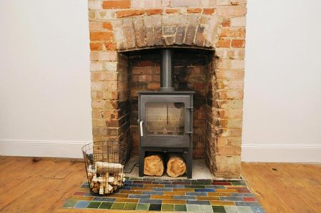 2 bedroom terraced house to rent - Photo 4