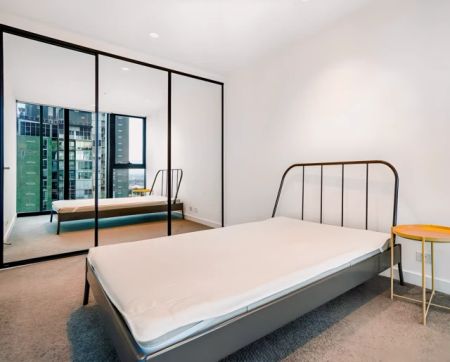 1 Bedroom*3203 - Photo 5