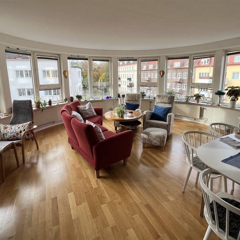 Hjälmshultsgatan 6 - Photo 1