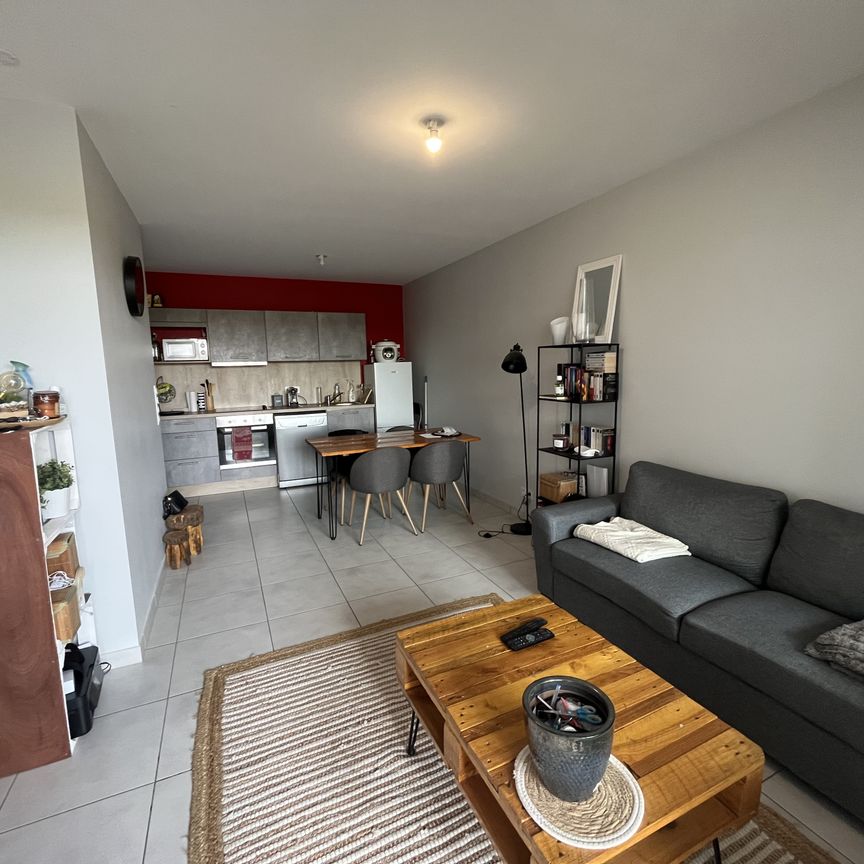 Location Appartement 2 pièces 40m² LA PRIMAUBE 12450 - Photo 1