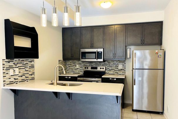 For Lease - 45 Heron Park Place Unit# 11, Toronto, Ontario - Photo 1