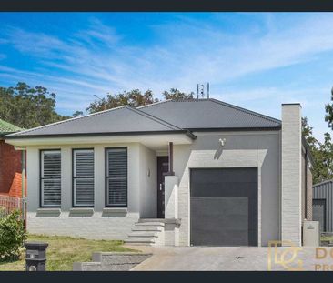 Modern Family Home - Photo 6