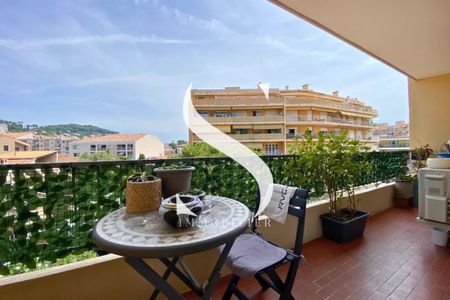 Appartement 3 pièces meublé 70m2 à louer sur Vallauris - Photo 3