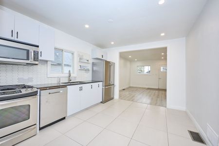 For Lease - 65 Almond Street Unit# Upper, Welland, Ontario - Photo 4