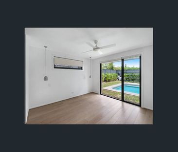 Flawless Mermaid Waters Private Sanctuary - Photo 6