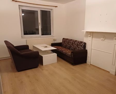 Studio Flat, London, E2 - Photo 2