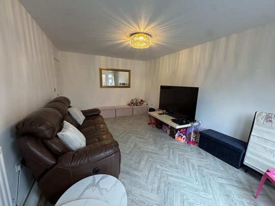 4 bedroom house to rent - Photo 1