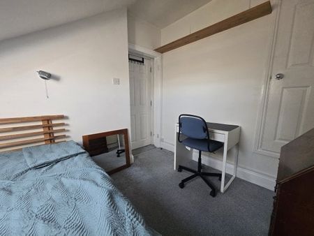 Denmark Villas BN3 3TH 1 bedroom flat to rent - Photo 3