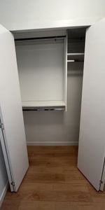 YORK HOUSE - Photo 4