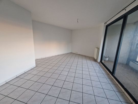 Apartment - Photo 1