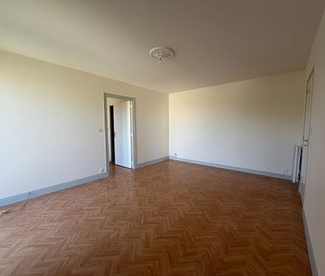 Location Appartement 2 pièces 47m² - Photo 3