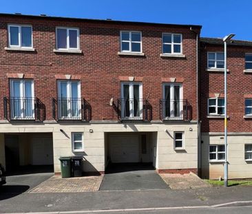 1 bedroom in a house share to rent - Photo 1