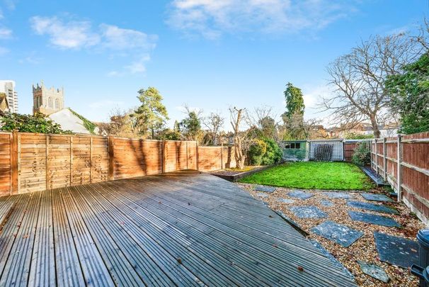 2 bedroom flat to rent - Photo 1