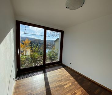 Helle, individuelle 4,5-Zi.-Wohnung mit großer Terrasse in Aussicht... - Photo 3