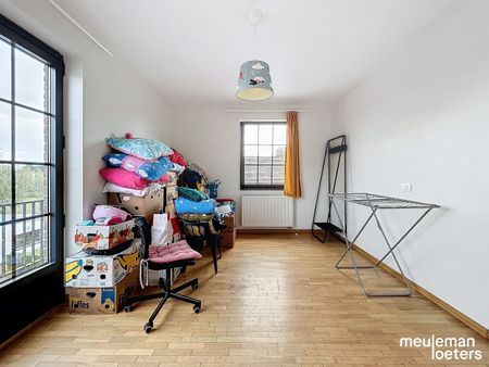 Lichtrijk appartement met ruime woonvolumes - Photo 5